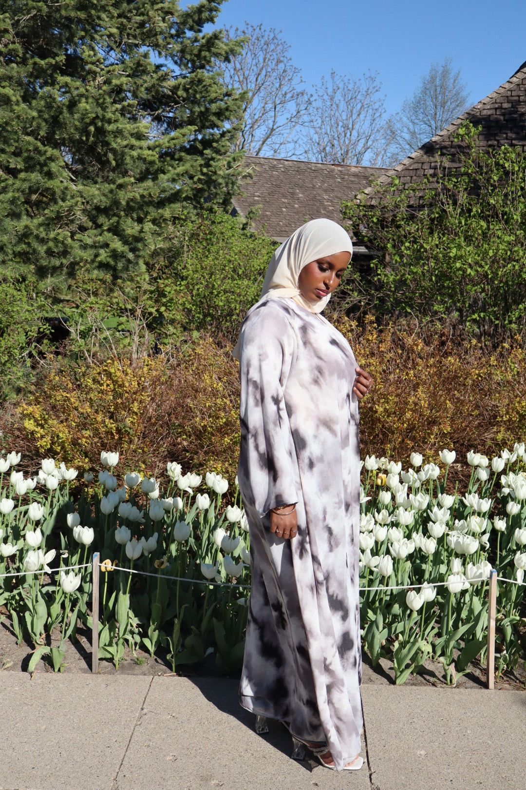 Floral abaya
